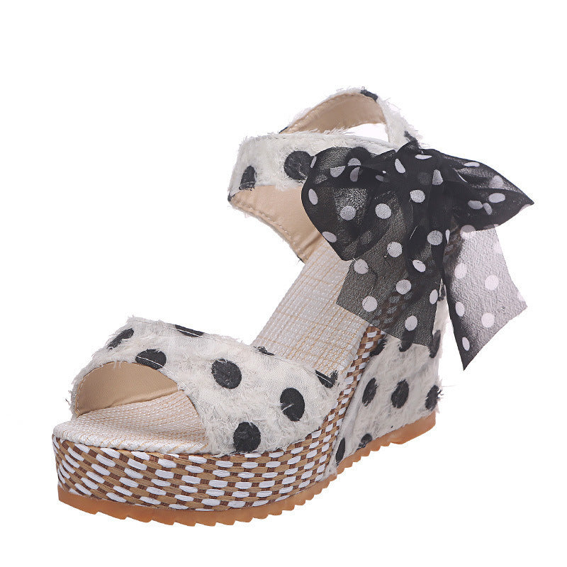 Keilabsatz Schnalle Punkte Sandalen