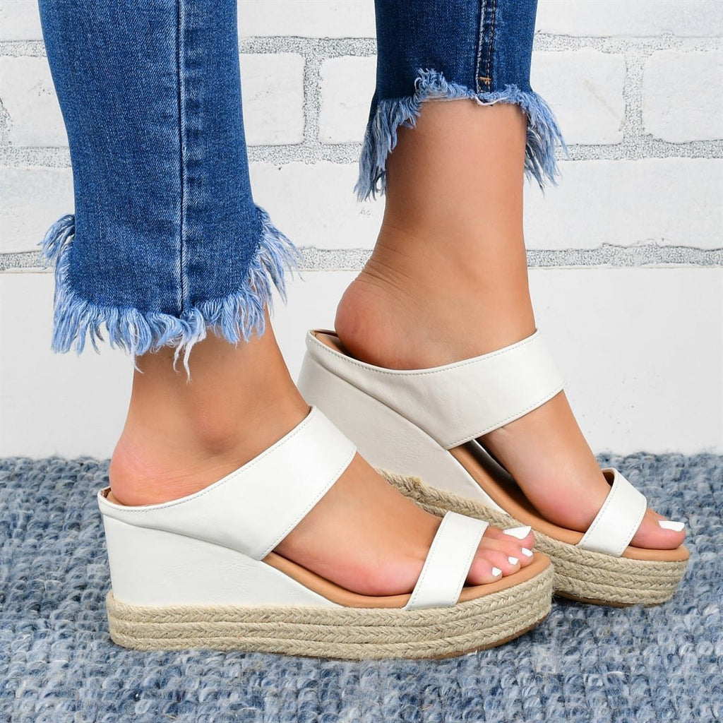 Freizeit-Wedges mit Keilabsatz – Bequeme Hanf-Keilabsatz-Pantoletten