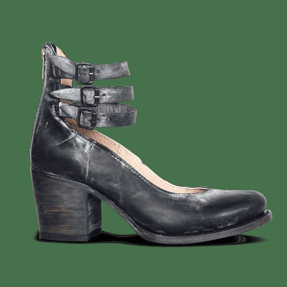 Lederschuh mit Absatz und doppeltem Riemen